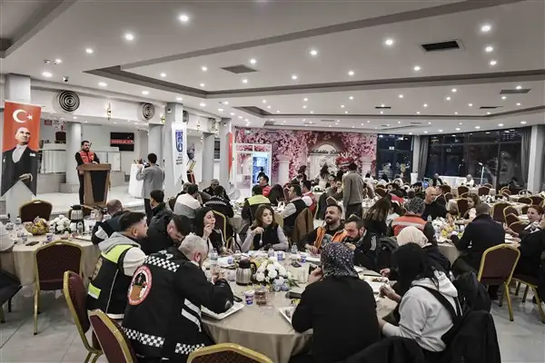 Moto kuryeler Ankara'da iftar programında buluştu