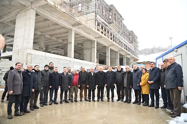 Başkan Genç: Pazar Yeri ve Gençlik Merkezi Ağustos’ta açılacak