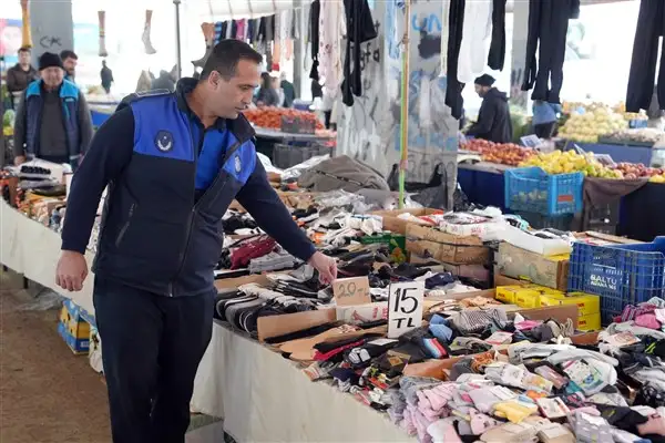 Çukurova'da semt pazarlarında denetimler sürüyor