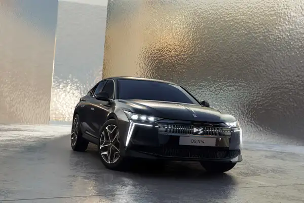 DS N°4  Nisan'da Türkiye'de