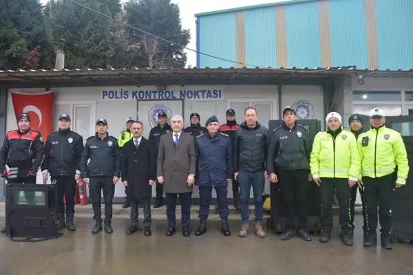 Vali Aktaş, polis ve jandarma uygulama noktalarını ziyaret etti
