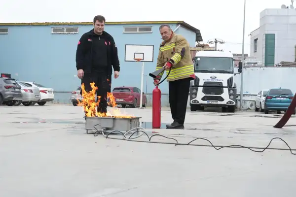 Düzce Ulaşım A.Ş. şoförlerine temel yangın eğitimi