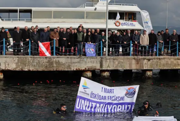 Karamürsel'de Üsküdar Vapuru Faciası anıldı
