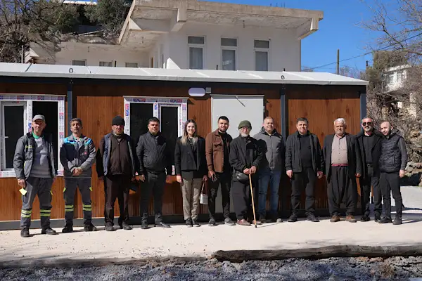 Alanya Belediyesi’nden Güzelbağ Mahallesi’nde konteyner ev tahsisi