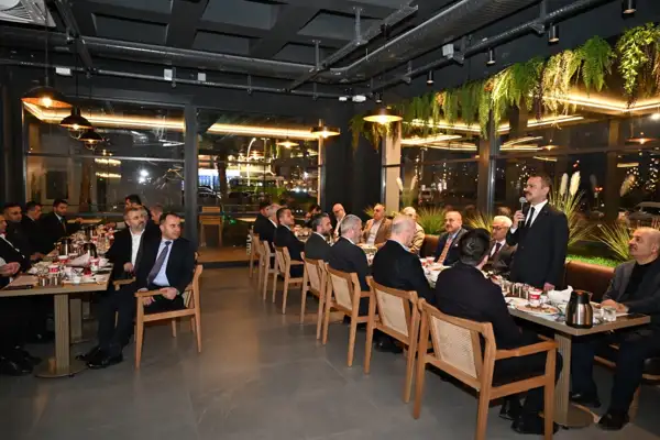 Vali Aktaş, Gebze Belediyesi tarafından düzenlenen iftar programına katıldı