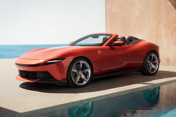 Ferrari, 640 BG gücünde yeni 2+ Spider modeli Amalfi Spider’ı Türkiye’de tanıttı