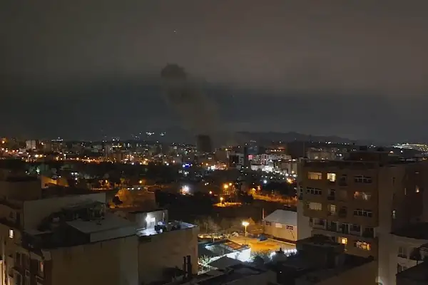 Tahran'ın doğu kesimlerinde çok sayıda patlama meydana geldi