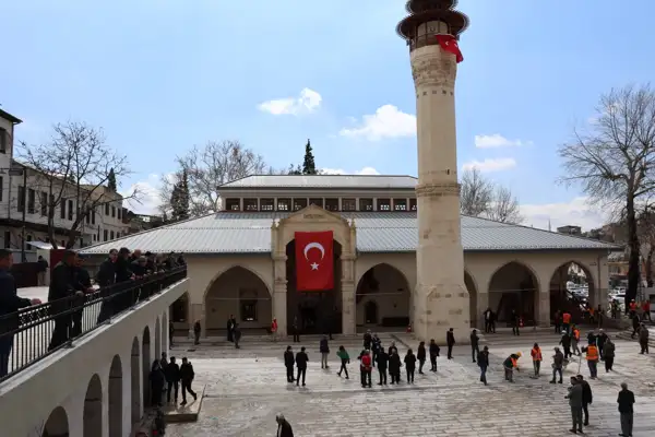 Kahramanmaraş Ulu Cami yeniden ibadete açıldı