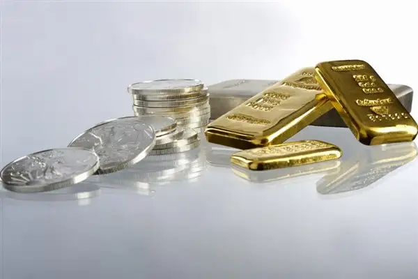 Altın ve gümüş yükselişini sürdürüyor, bakır defansif kaldı