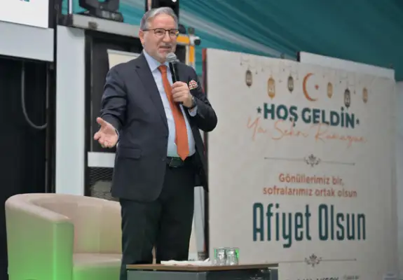 Mustafa Karataş, Esenyurt’ta ramazan sohbeti gerçekleştirdi