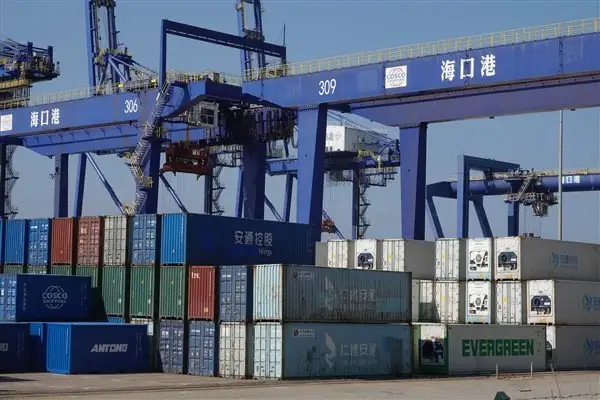 “Çin, yabancı yatırımcılara dört yeni fırsat sunuyor”