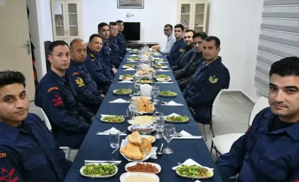 Samandağ Kaymakamı Dündar, Sahil Güvenlik Komutanlığı'nda iftara katıldı