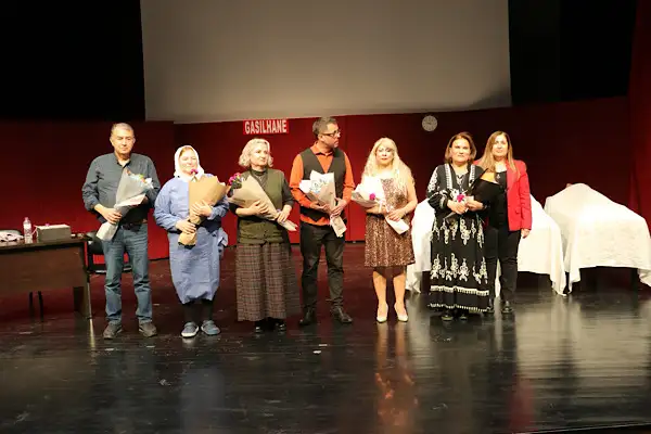 Gazipaşa’da “Kadınlar Konuşursa” tiyatro oyunu sahnelendi