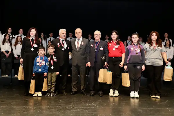 Vali Erol, 62. Kütüphane Haftası kutlama programına katıldı