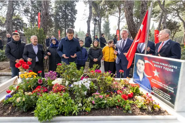 Kadifekale’de şehitler dualarla anıldı