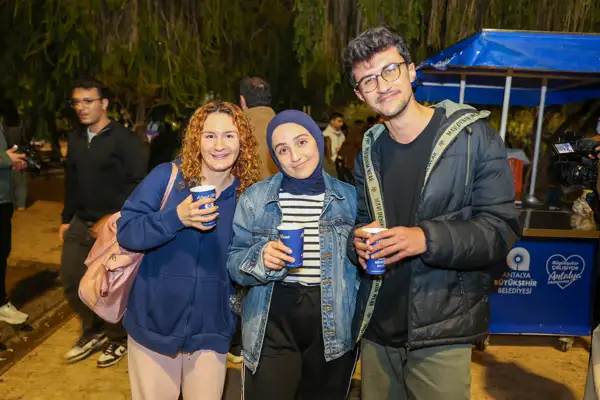 Büyükşehirden sınav haftası boyunca sıcak çorba ikramı 