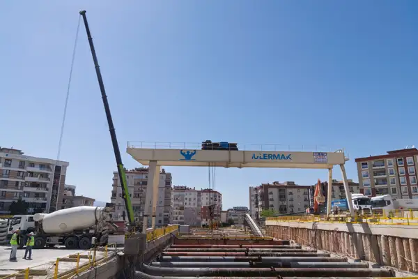 Buca Metrosu’nda çalışmalar sürüyor