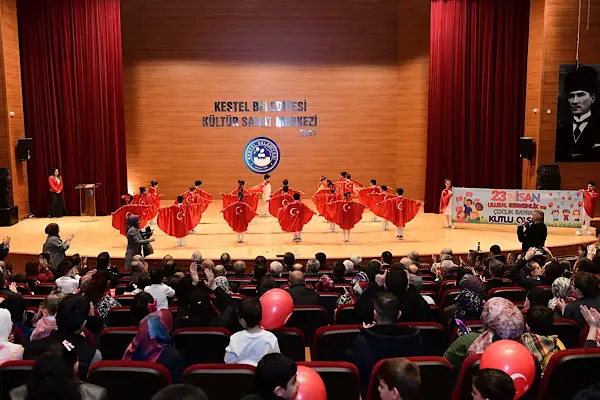 Kestel'de 23 Nisan kutlamaları