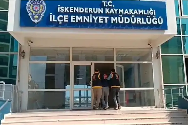 İskenderun’da satırlı saldırı şüphelisi yakalandı