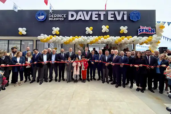 Derince’de Davet Evi ve Senin Kafen Genç hizmete açıldı
