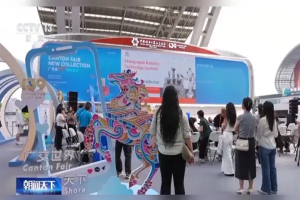 139. Kanton Fuarı açılışında yabancı alıcı sayısı 70 bini geçti
