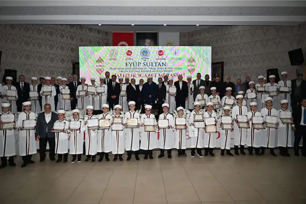 Gölcük’te 41 hafız için icazet töreni düzenlendi