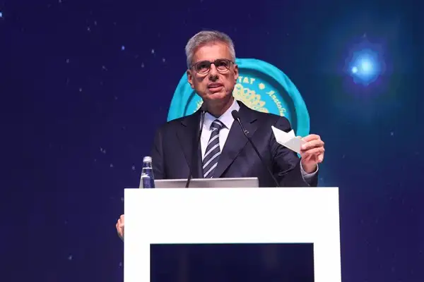 Memişoğlu: Hekimlik, gönül bağıyla başlar