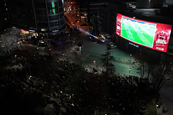 Konya’da dev ekrandan canlı yayın