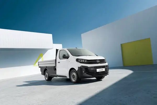 Made in Türkiye imzalı yeni Opel Vivaro kamyonet satışa sunuldu