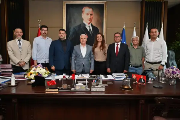 Öztürk: Adalet siyasi hesaplara göre işlememeli