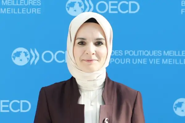 Bakan Göktaş'tan Galatasaray Daikin Kadın Voleybol Takımı'na tebrik mesajı