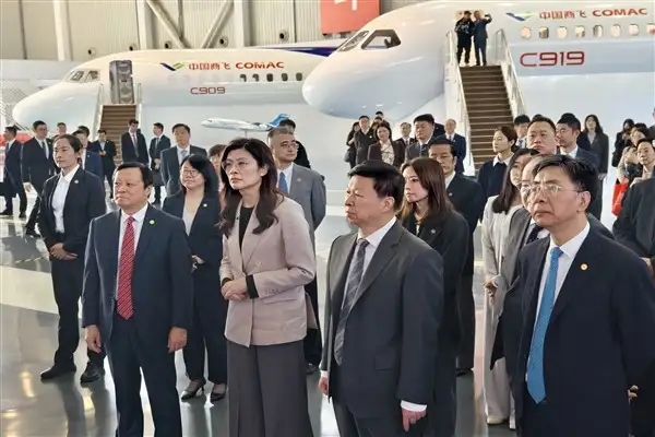 KMT Genel Başkanı Cheng, Shanghai’yı ziyaret etti