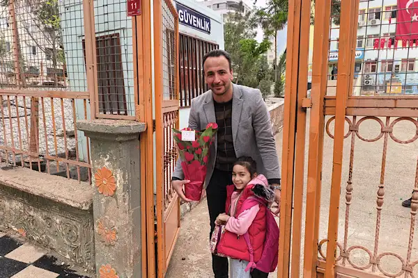 Karaköprü’de velilerden öğretmenlere dayanışma ziyareti