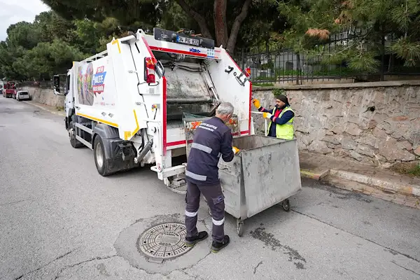 Maltepe’de yapay zeka destekli temizlik dönemi başladı