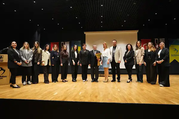 Beylikdüzü’nde aile ve çocuk gelişimi temalı söyleşi düzenlendi