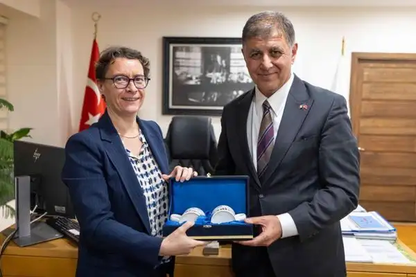 Tugay, Fransız heyeti ağırladı