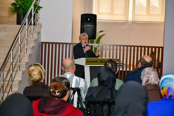 Esenyurt’ta Hat Sanatı Söyleşisi gerçekleştirildi