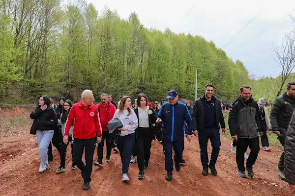 “Doğa Seni Çağırıyor” etkinliğinde gençler Korugöl’de buluştu
