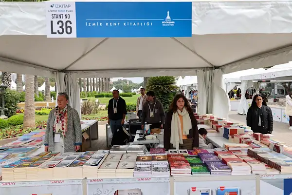 İzmir Kent Kitaplığı yayınları okurlarla buluşuyor