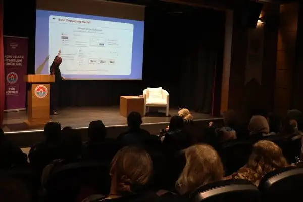 Maltepe’de kadınlara e-ticaret ve dijital beceri eğitimi