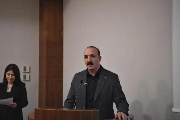 Başkan Kotan, kanserle mücadele söyleşisine katıldı