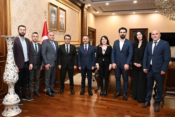 Aktaş’a Dünya Veteriner Hekimler Günü ziyareti