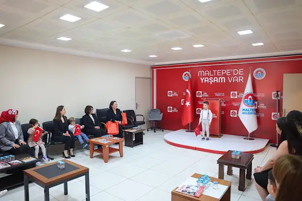 Maltepe’de kreş öğrencilerinden Belediye Başkanı Köymen’e ziyaret