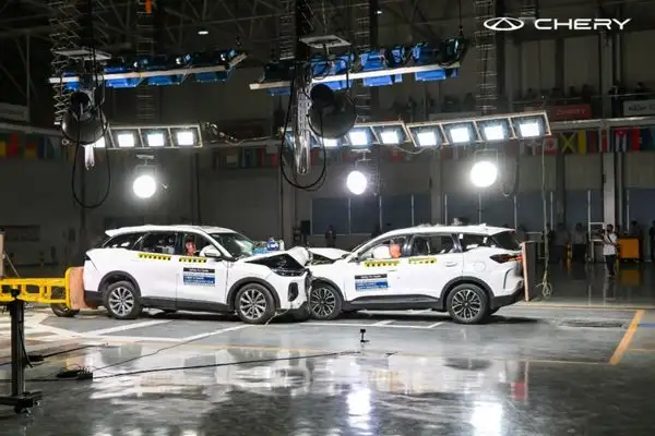 Chery TIGGO9, üç araçlı çarpışma testini başarıyla tamamladı