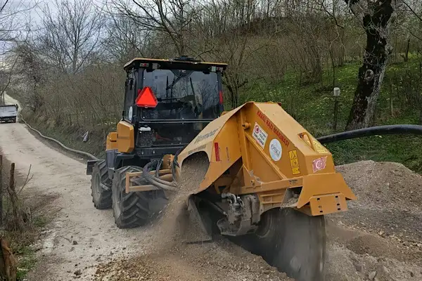 Kumru’da içme suyu hattı yenileme çalışmaları sürüyor