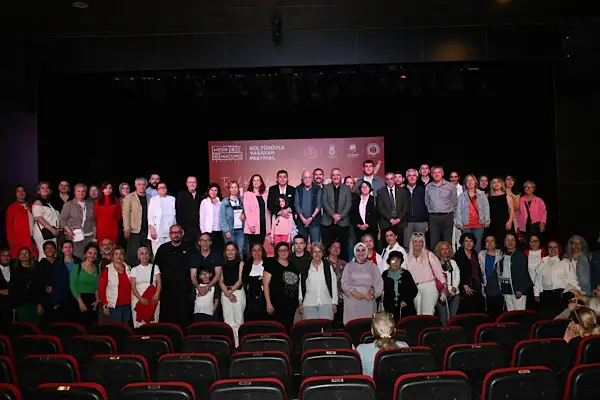 Cahit Berkay Manisa’da söyleşiye katıldı