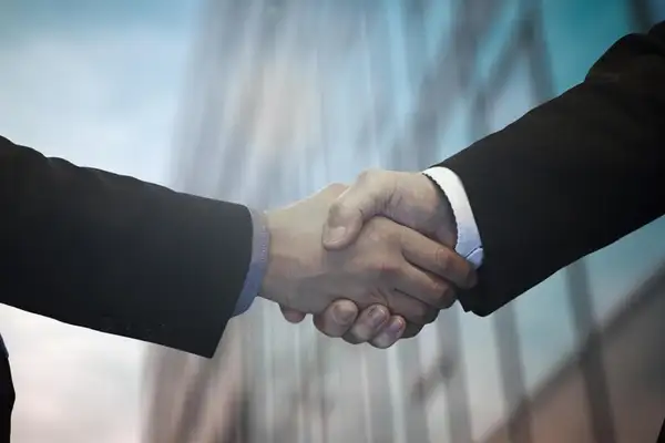 Manturov, Özbekistan Cumhurbaşkanı Mirziyoyev ile görüştü