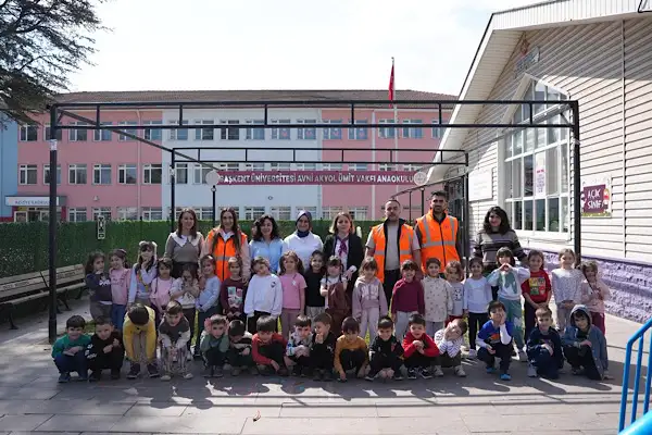 Düzce’de çocuklara yeşil alan ve peyzaj eğitimi verildi