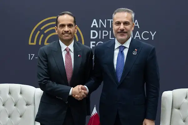 Al Thani, Türkiye Dışişleri Bakanı Fidan ile bir araya geldi