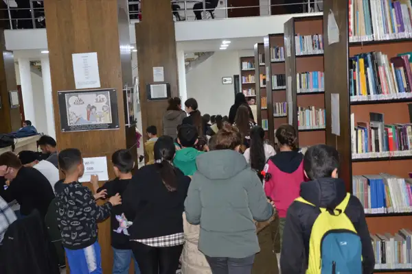 Diyarbakır'da 130 çocuk, kütüphane ziyareti gerçekleştirdi